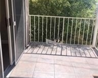 644 Atkins Drive - Photo Thumbnail 3