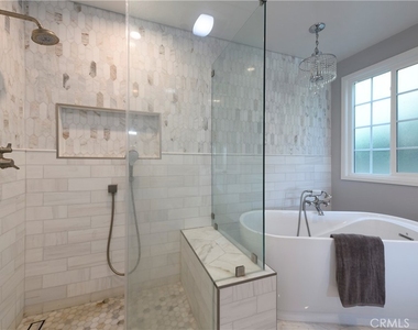 3633 Willowcrest Avenue - Photo Thumbnail 21