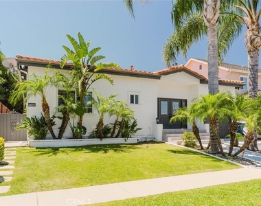 17908 Califa Street - Photo Thumbnail 1