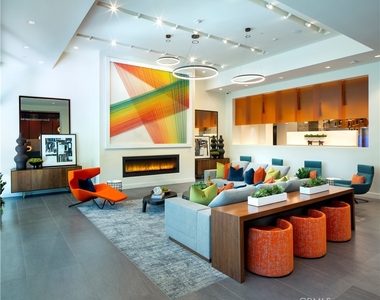 6200 Variel Avenue - Photo Thumbnail 7