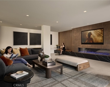 21010 Erwin Street - Photo Thumbnail 27