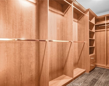 24929 Alicante Drive - Photo Thumbnail 34