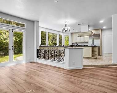 24929 Alicante Drive - Photo Thumbnail 16