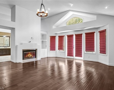 24929 Alicante Drive - Photo Thumbnail 31