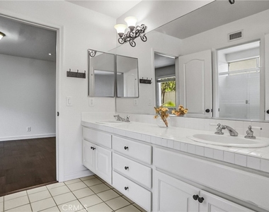 24929 Alicante Drive - Photo Thumbnail 25