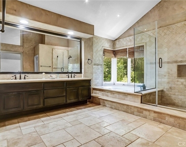 24929 Alicante Drive - Photo Thumbnail 33