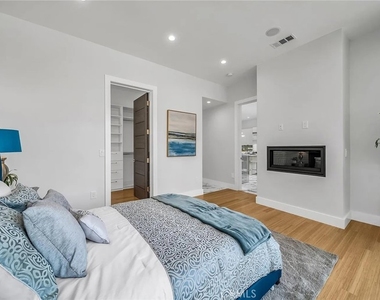 242 S Broadway - Photo Thumbnail 29