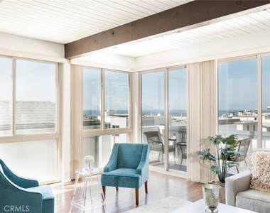 126 Neptune Avenue - Photo Thumbnail 14