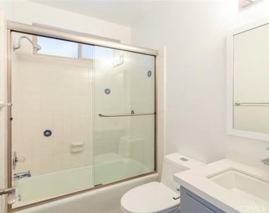 126 Neptune Avenue - Photo Thumbnail 43