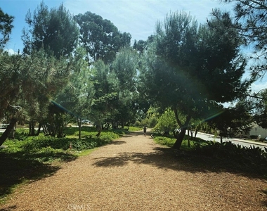 126 Neptune Avenue - Photo Thumbnail 50