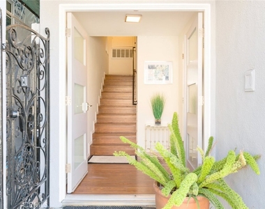 126 Neptune Avenue - Photo Thumbnail 12