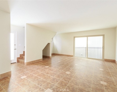 126 Neptune Avenue - Photo Thumbnail 40