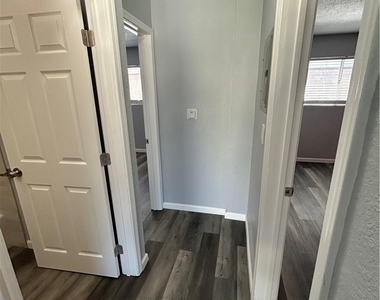 8523 Cedar Street - Photo Thumbnail 17