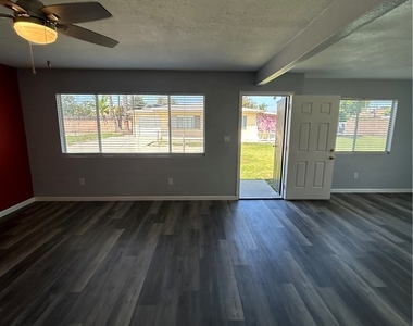 8523 Cedar Street - Photo Thumbnail 34