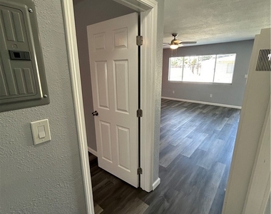 8523 Cedar Street - Photo Thumbnail 29