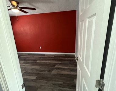 8523 Cedar Street - Photo Thumbnail 30