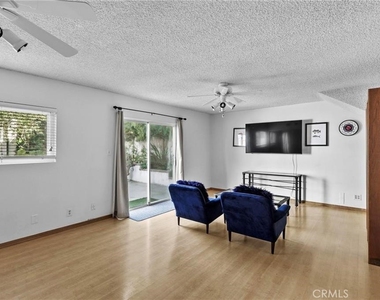 810 N Maria - Photo Thumbnail 8