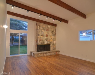 7930 Campion Drive - Photo Thumbnail 8
