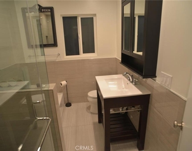 7930 Campion Drive - Photo Thumbnail 10