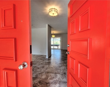 10751 Andy Street - Photo Thumbnail 2