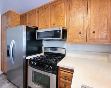 10751 Andy Street - Photo Thumbnail 8