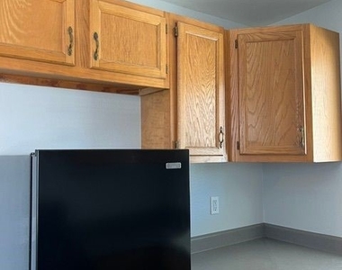 155 N Bitterbush - Photo Thumbnail 14