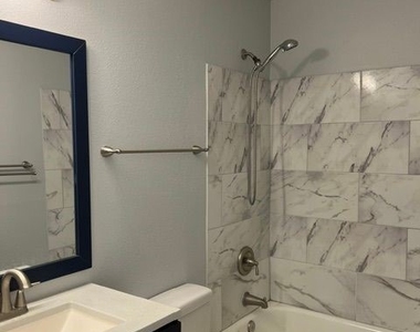 155 N Bitterbush - Photo Thumbnail 6