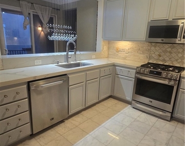 1240 Mc Fadden Dr - Photo Thumbnail 9