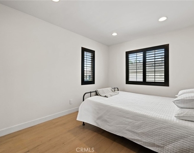 134 Monte Vista Avenue - Photo Thumbnail 22