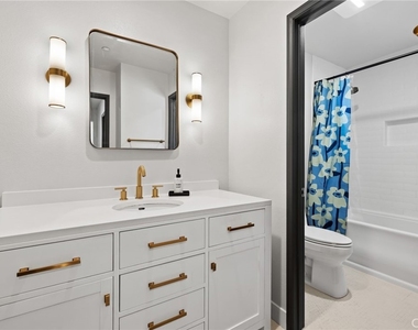 134 Monte Vista Avenue - Photo Thumbnail 25