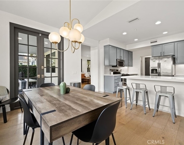 134 Monte Vista Avenue - Photo Thumbnail 17