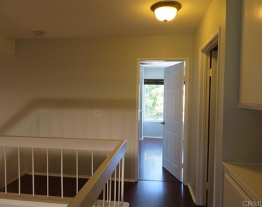 7037 Attleborough Ct - Photo Thumbnail 10