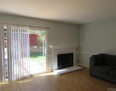 7037 Attleborough Ct - Photo Thumbnail 5