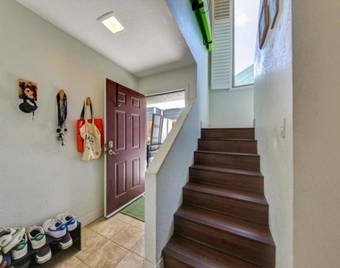 2257 Worden St - Photo Thumbnail 9