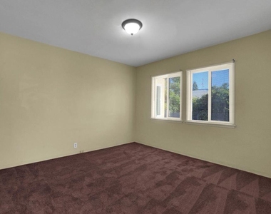 438 S Fremont Avenue - Photo Thumbnail 7