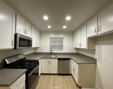 5401 E Anaheim Road - Photo Thumbnail 4