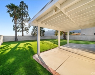 6766 Royal Crest Court - Photo Thumbnail 49