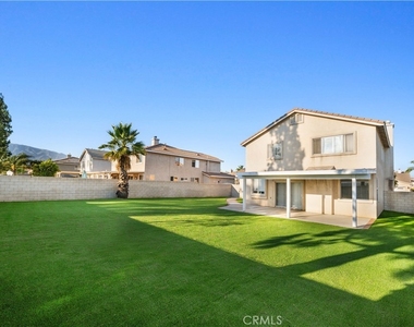 6766 Royal Crest Court - Photo Thumbnail 52