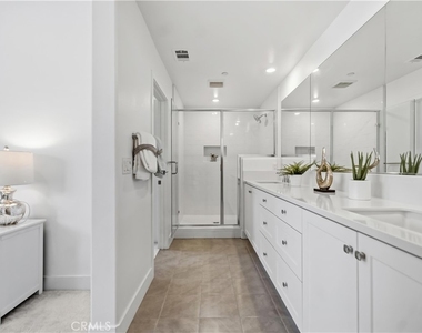208 Yerba - Photo Thumbnail 20