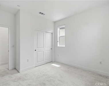 208 Yerba - Photo Thumbnail 36