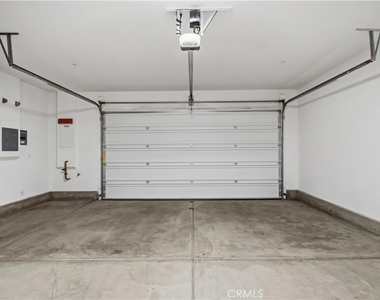 208 Yerba - Photo Thumbnail 42