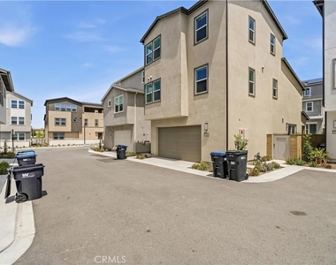 208 Yerba - Photo Thumbnail 45