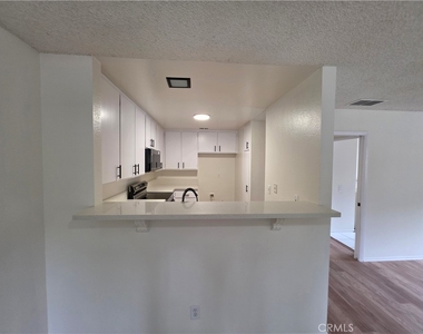 26257 Hillsford Place - Photo Thumbnail 6