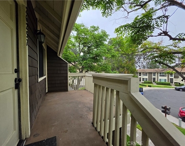 26257 Hillsford Place - Photo Thumbnail 1
