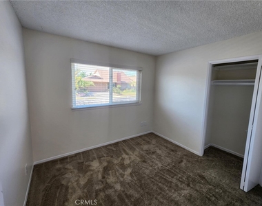 5641 Tilburg Drive - Photo Thumbnail 8