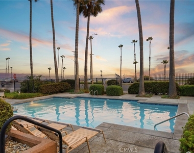 1200 Pacific Coast Highway - Photo Thumbnail 23