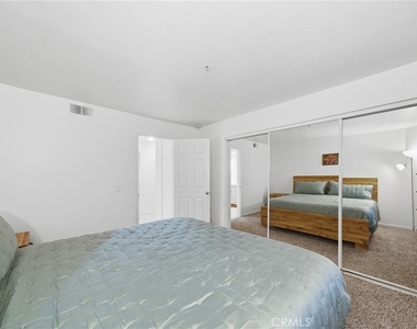 1200 Pacific Coast Highway - Photo Thumbnail 17