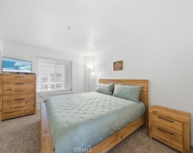 1200 Pacific Coast Highway - Photo Thumbnail 16