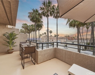 1200 Pacific Coast Highway - Photo Thumbnail 1