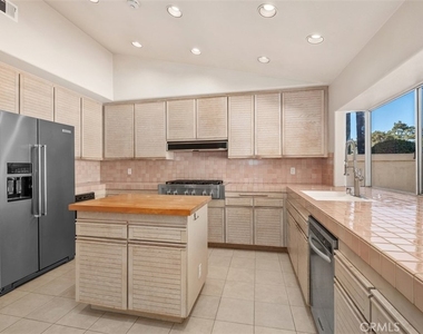3160 Corte Hermosa - Photo Thumbnail 3